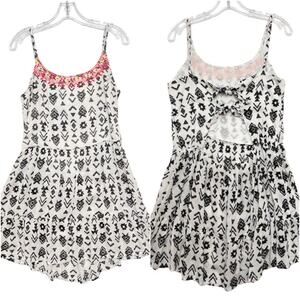 KIWI + PUNCH Southwestern Strappy Mini Dress White Black Open Tie Back Women's L